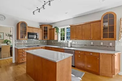 100 Eagle Rock Rd, Stoughton, MA 02072 - Photo 6