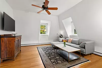 9 Revere Street #3, Boston, MA 02130 - Photo 4