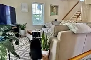 14 Gilbert St, Newton, MA 02458 - Photo 2