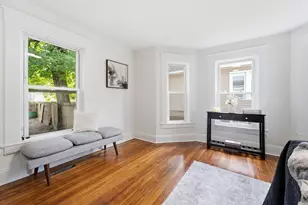 73 Jasper St, Springfield, MA 01109 - Photo 14