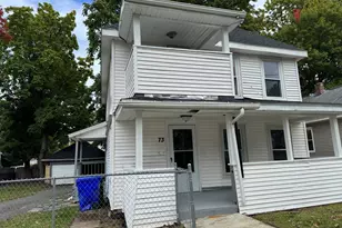 73 Jasper St, Springfield, MA 01109 - Photo 2