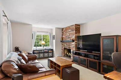 12 Country Club Ln #D, Milford, MA 01757 - Photo 10