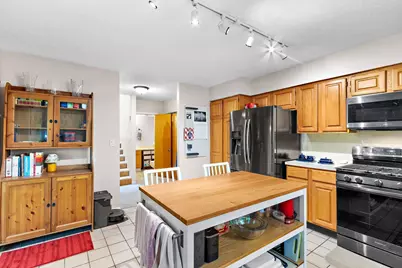 12 Country Club Ln #D, Milford, MA 01757 - Photo 6