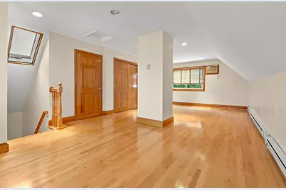 21 Buxton St, Peabody, MA 01960 - Photo 32