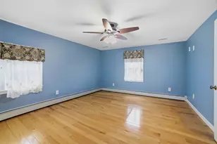 81 Rochdale St, Auburn, MA 01501 - Photo 18