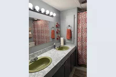 19 Third Ave, Ware, MA 01082 - Photo 12