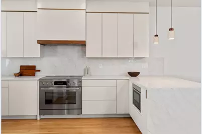 34 West St #34, Newton, MA 02458 - Photo 6