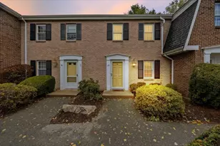 30 Patricia Dr, Stoughton, MA 02072 - Photo 2