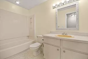 30 Patricia Dr, Stoughton, MA 02072 - Photo 22