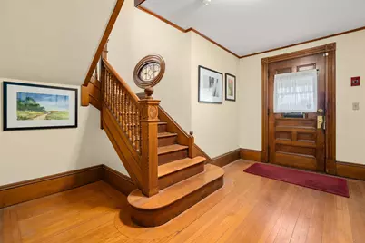 89 Dover St, Somerville, MA 02144 - Photo 2