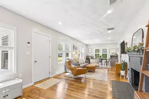 728 Pleasant St, Attleboro, MA 02703 - Photo 8