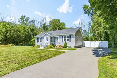 728 Pleasant St, Attleboro, MA 02703 - Photo 6