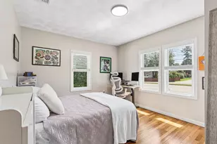 728 Pleasant St, Attleboro, MA 02703 - Photo 26