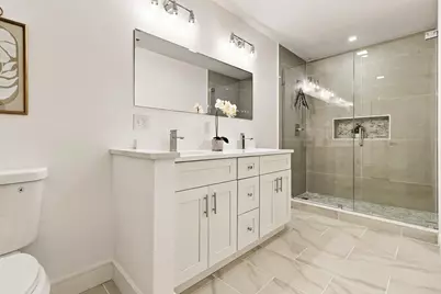 38 Elmwood St #2, Salisbury, MA 01952 - Photo 12