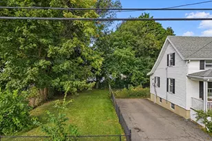 333 Pearl St, Malden, MA 02148 - Photo 2