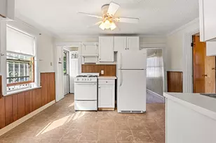 323 Pearl St, Malden, MA 02148 - Photo 2