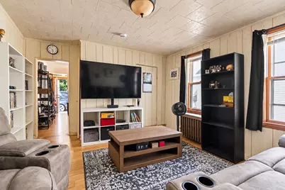 323 Pearl St, Malden, MA 02148 - Photo 10