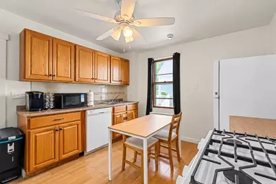323 Pearl St, Malden, MA 02148 - Photo 8