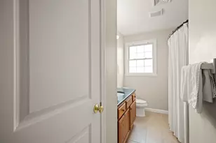 129 Scott St, Attleboro, MA 02703 - Photo 26