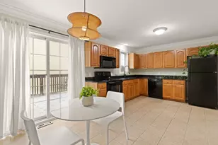 129 Scott St, Attleboro, MA 02703 - Photo 12