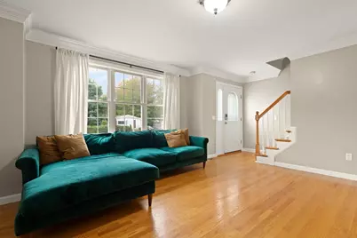 129 Scott St #4, Attleboro, MA 02703 - Photo 8