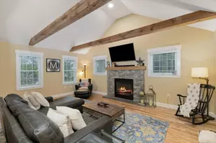 19 Hampstead St, Methuen, MA 01844 - Photo 14