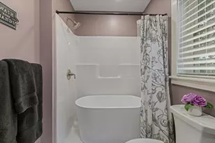 19 Hampstead St, Methuen, MA 01844 - Photo 16