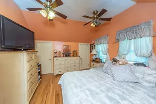 71 School St, Northborough, MA 01532 - Photo 16