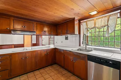 13 Whitcomb Ave, Hingham, MA 02043 - Photo 10