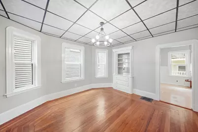 16 Henry Ave, Somerville, MA 02144 - Photo 10