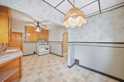 16 Henry Ave, Somerville, MA 02144 - Photo 6
