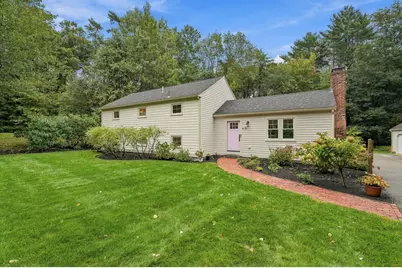 615 Franklin St, Duxbury, MA 02332 - Photo 2