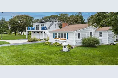 51 Balsam St, Fairhaven, MA 02719 - Photo 2