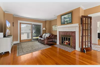 35 Waldron Rd, Braintree, MA 02184 - Photo 4