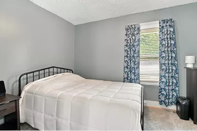 86 Lawton Avenue, Fitchburg, MA 01420 - Photo 24