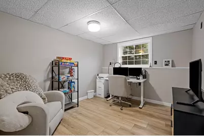 17 Vinal St, Hudson, MA 01749 - Photo 24