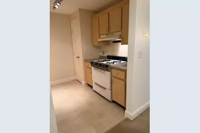 1 Kingswood #8, Abington, MA 02351 - Photo 6