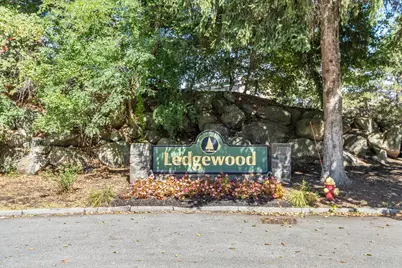 10 Ledgewood Way #10, Peabody, MA 01960 - Photo 2