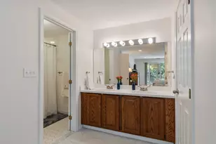 10 Ledgewood Way, Peabody, MA 01960 - Photo 24