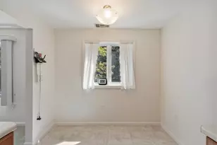 10 Ledgewood Way, Peabody, MA 01960 - Photo 16
