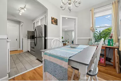31 Chestnut St #1, Worcester, MA 01609 - Photo 2