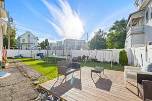 81 Liberty St, Lowell, MA 01851 - Photo 20