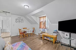 81 Liberty St, Lowell, MA 01851 - Photo 10