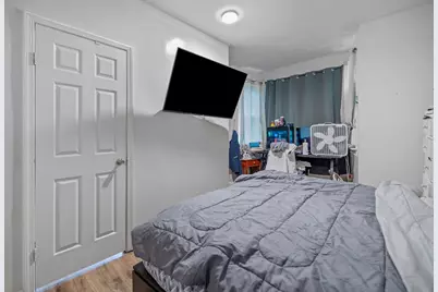 81 Liberty St, Lowell, MA 01851 - Photo 8
