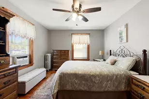 13 Lynnfield St, Peabody, MA 01960 - Photo 30