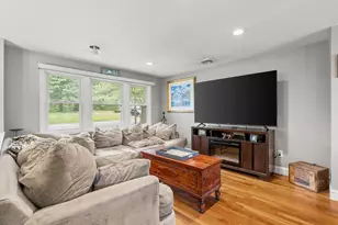 20 Robin Hood Ln, Billerica, MA 01821 - Photo 6