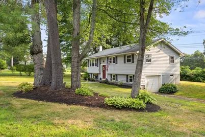 20 Robinhood Lane, Billerica, MA 01821 - Photo 2