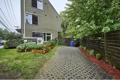 66 Catherine St #66, Boston, MA 02131 - Photo 34
