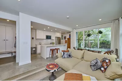 66 Catherine St #66, Boston, MA 02131 - Photo 1