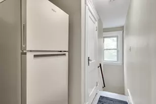 30 Oakley Rd, Watertown, MA 02472 - Photo 12
